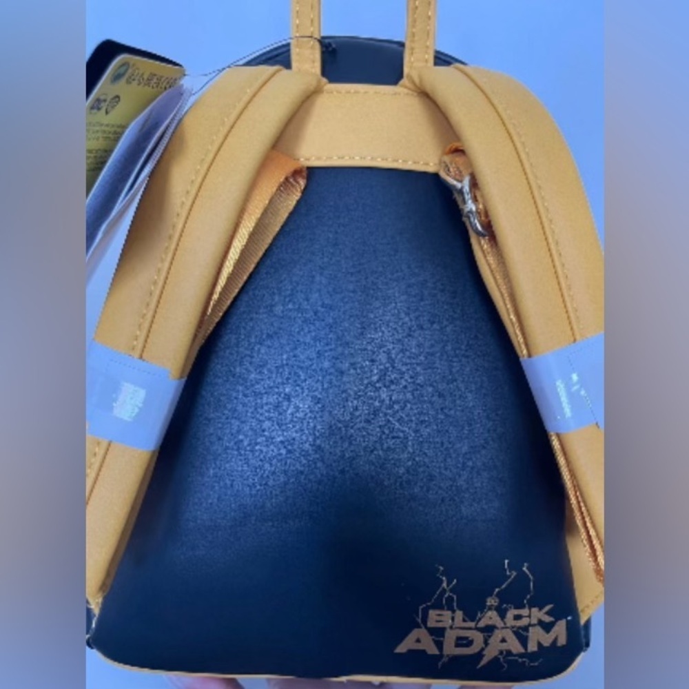 Loungefly DC Comics Black Adam Light-Up Cosplay Mini Backpack Bag NWT​​ - Picture 7 of 9